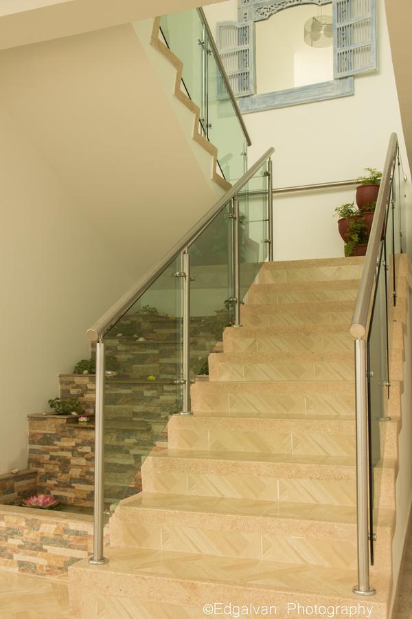 מונטריה River City Hotel מראה חיצוני תמונה