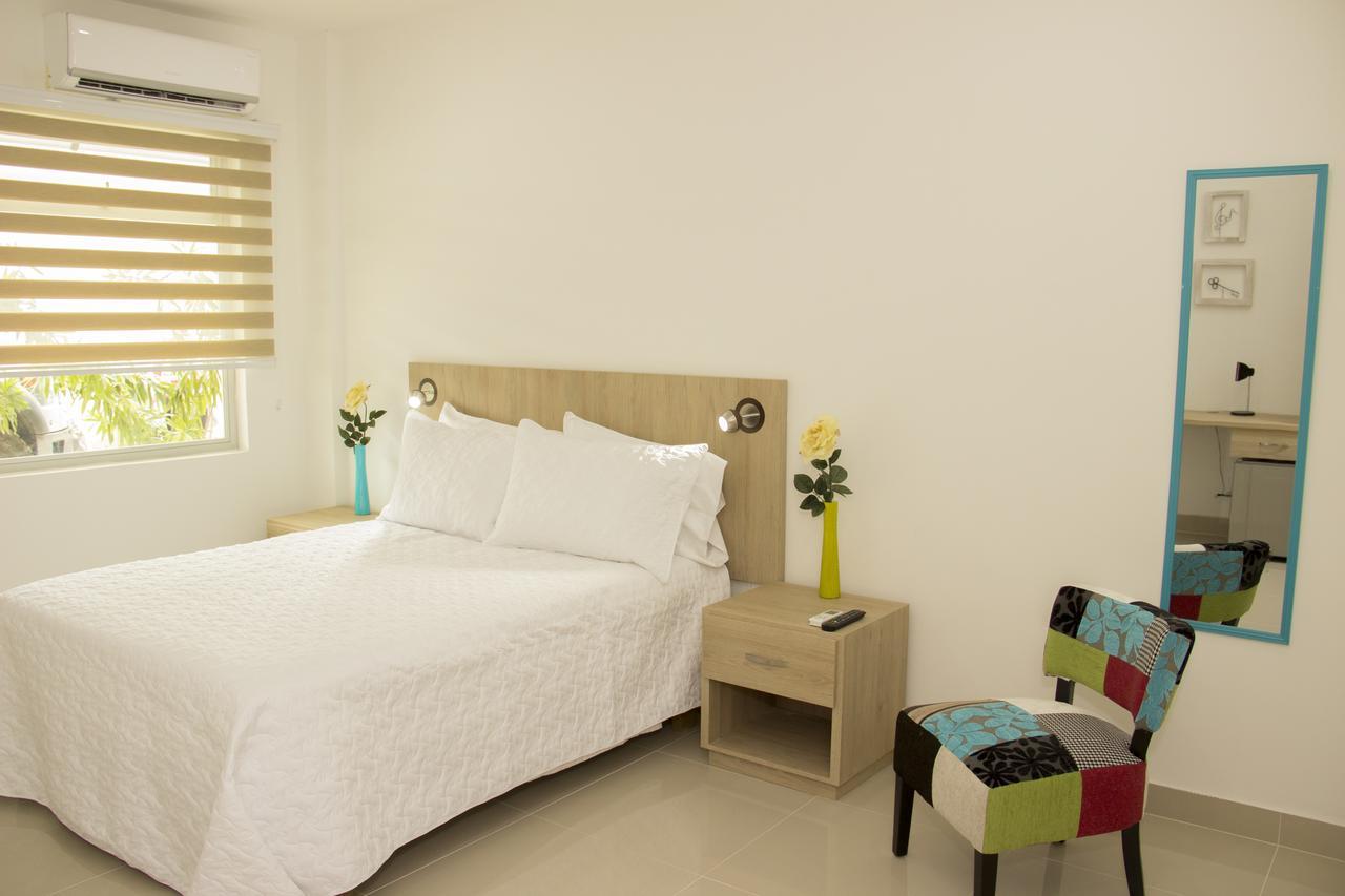 מונטריה River City Hotel מראה חיצוני תמונה
