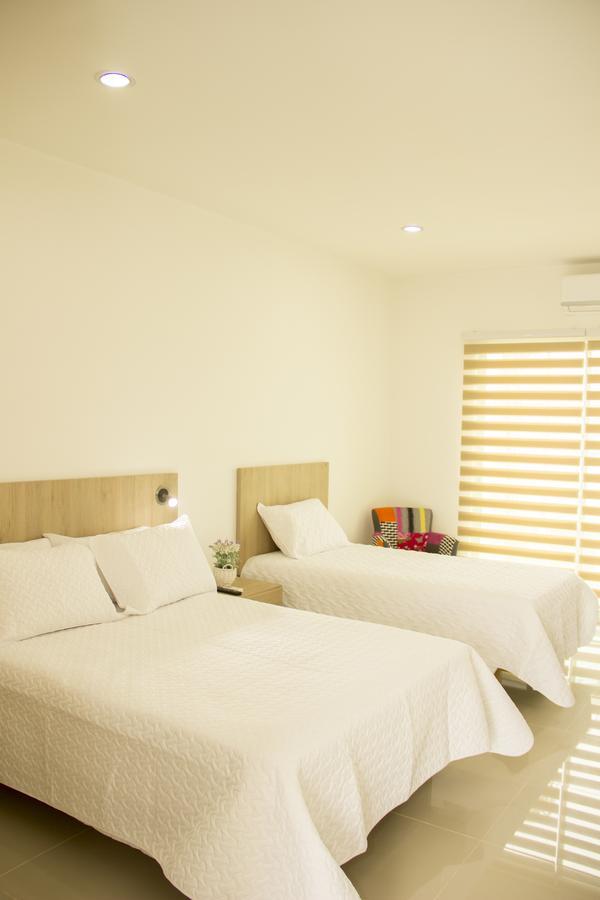 מונטריה River City Hotel מראה חיצוני תמונה