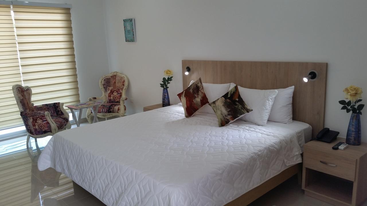 מונטריה River City Hotel מראה חיצוני תמונה