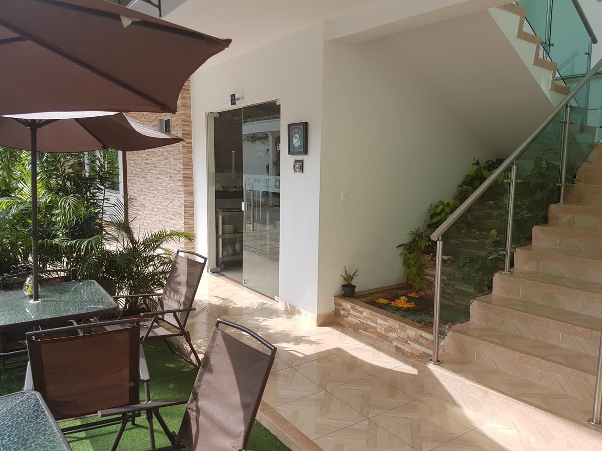 מונטריה River City Hotel מראה חיצוני תמונה