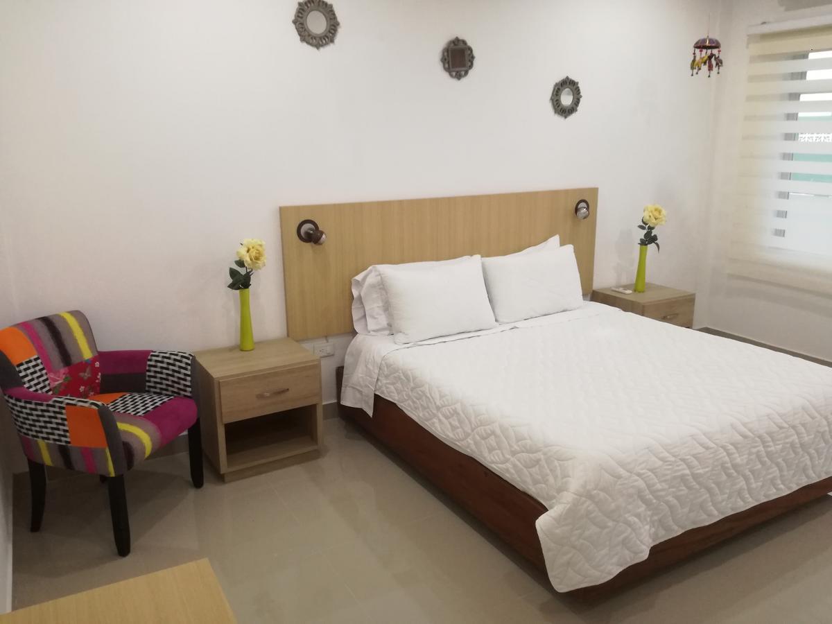 מונטריה River City Hotel מראה חיצוני תמונה