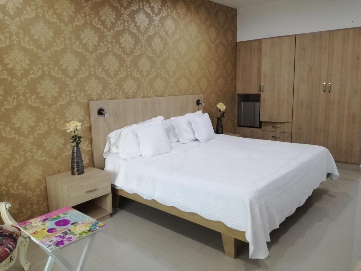 מונטריה River City Hotel מראה חיצוני תמונה