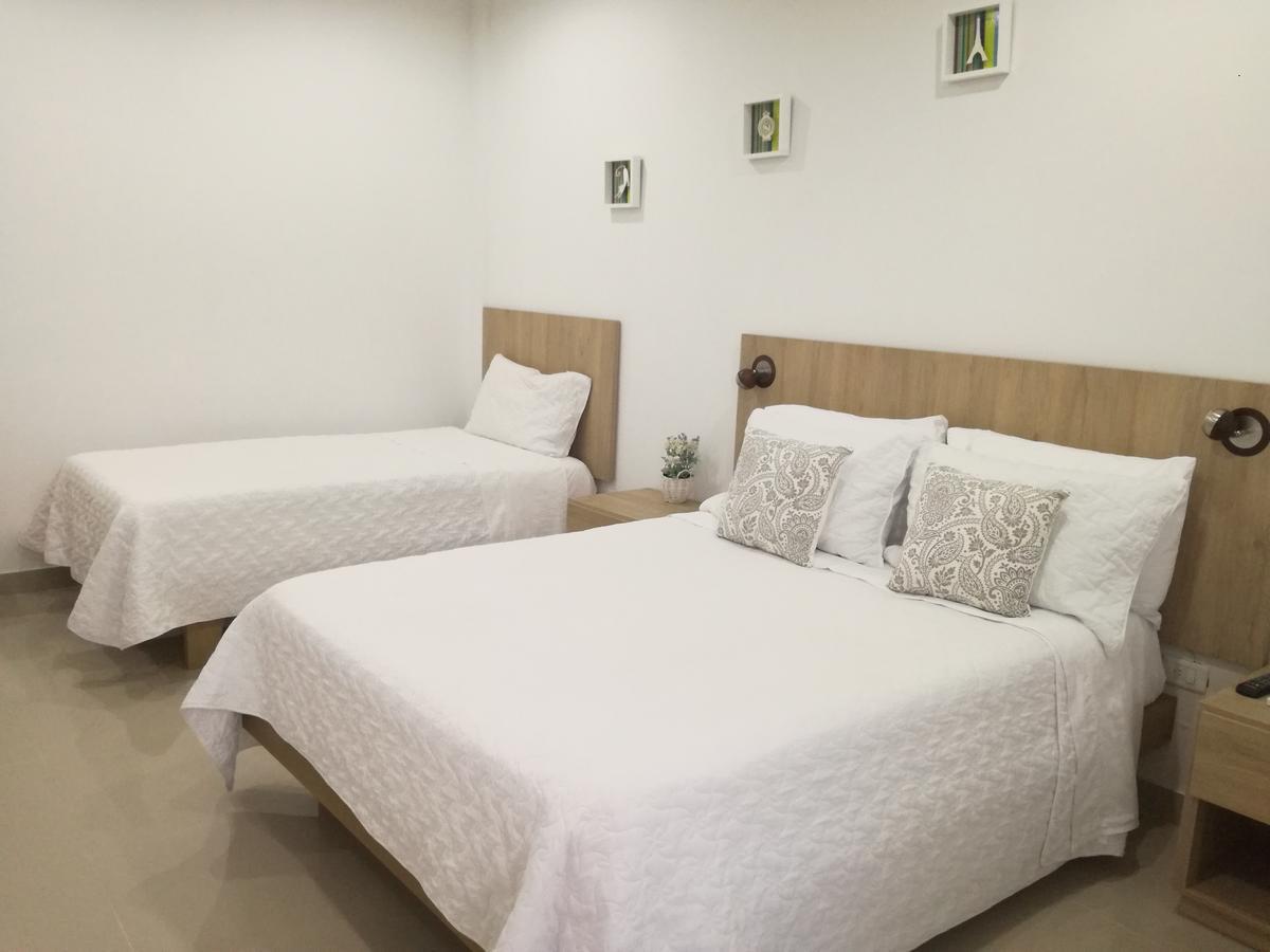 מונטריה River City Hotel מראה חיצוני תמונה